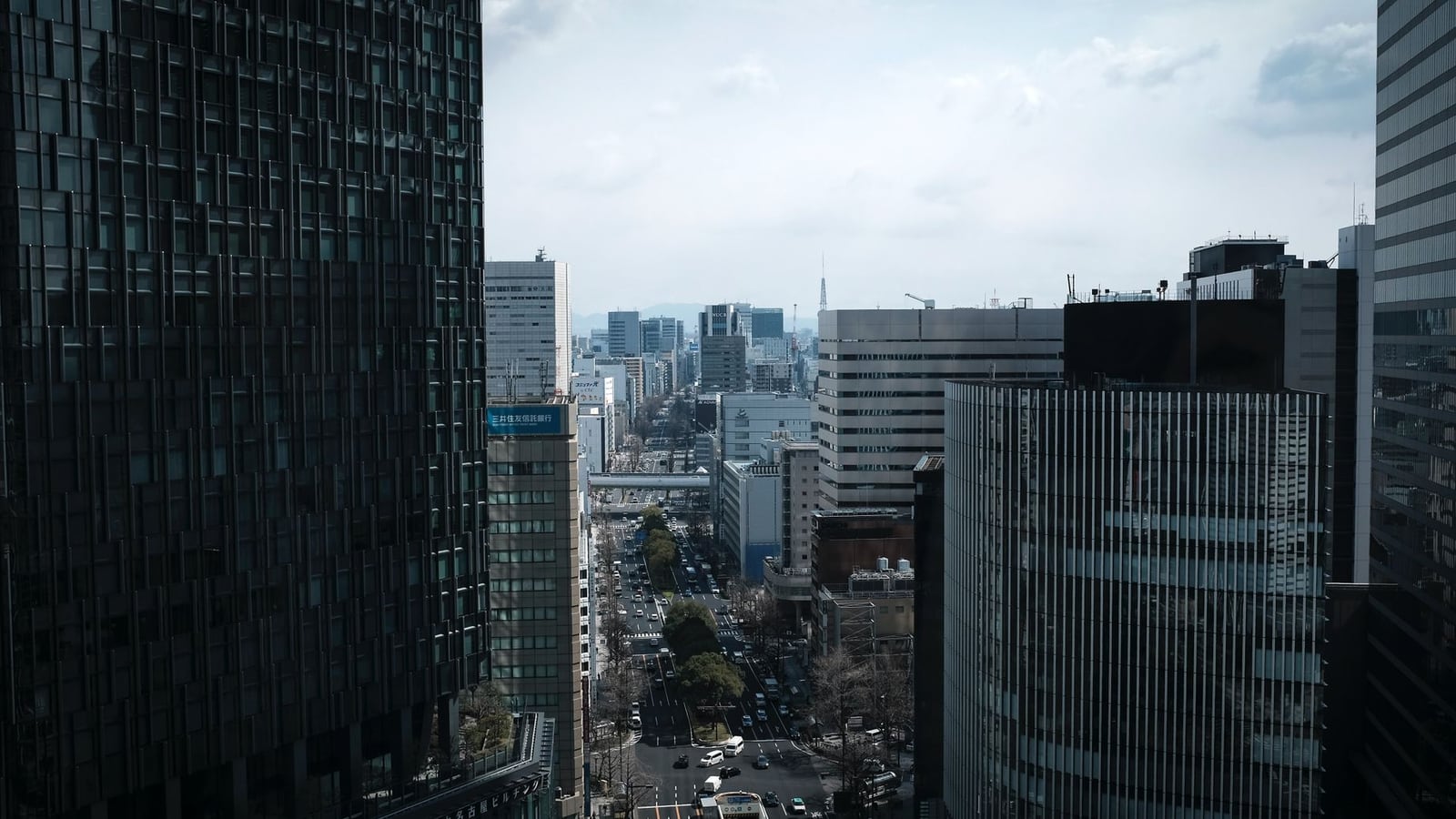 Quiet street view in Nagoya Naka-ku district with a blend of architecture